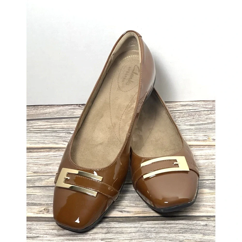Clarks patent leather